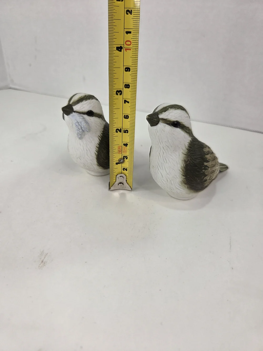 Pfaltzgraff Naturewood Sculpted Sparrows Bird Salt and Pepper Shakers 2 piece